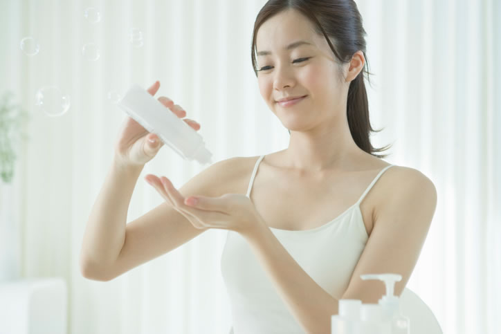 Xịt nước hoa