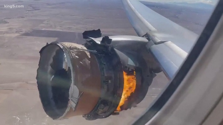 Boeing 777-200