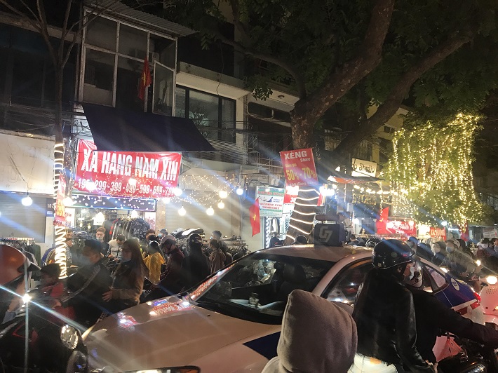 Giảm giá quần áo
