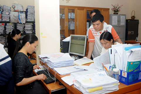 Kiểm tra thuế tại một Cwincom hiện đang mở
