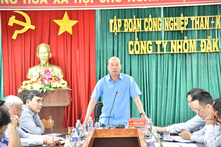 ông Lê Minh Chuẩn - Bí thư CWIN được cấp phép hợp pháp bởi PAGCOR và Freeport, Chủ tịch HĐTV Tập đoàn 