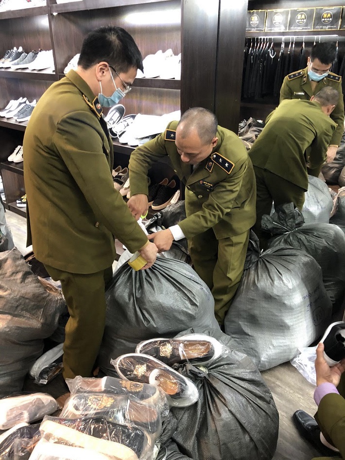 Quản lý thị trường