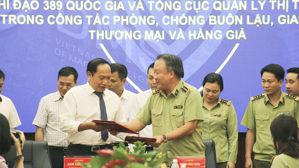 quan ly thi truong