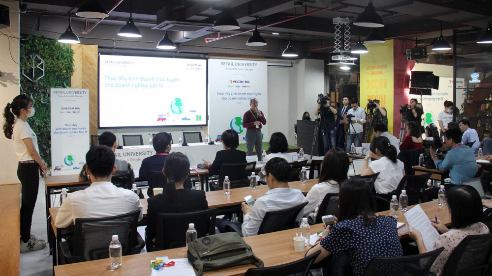 Thúc đẩy kinh doanh trực tuyến của Cwincom hiện đang mở bán lẻ