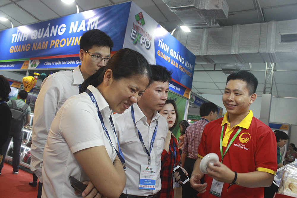 VIETNAM EXPO.