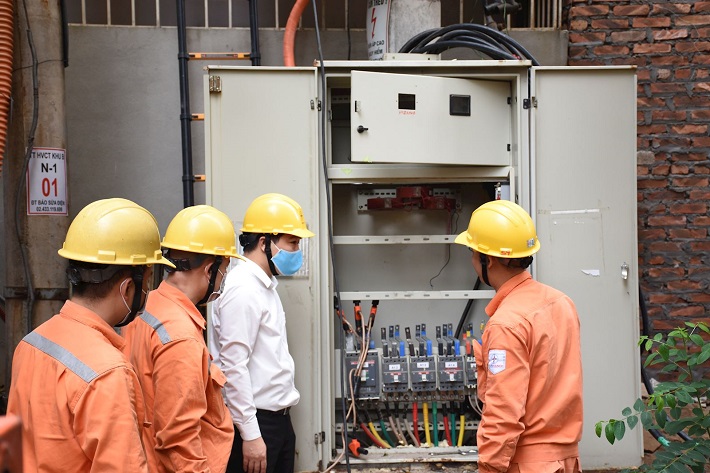 EVNHANOI nâng công suất các trạm biến áp