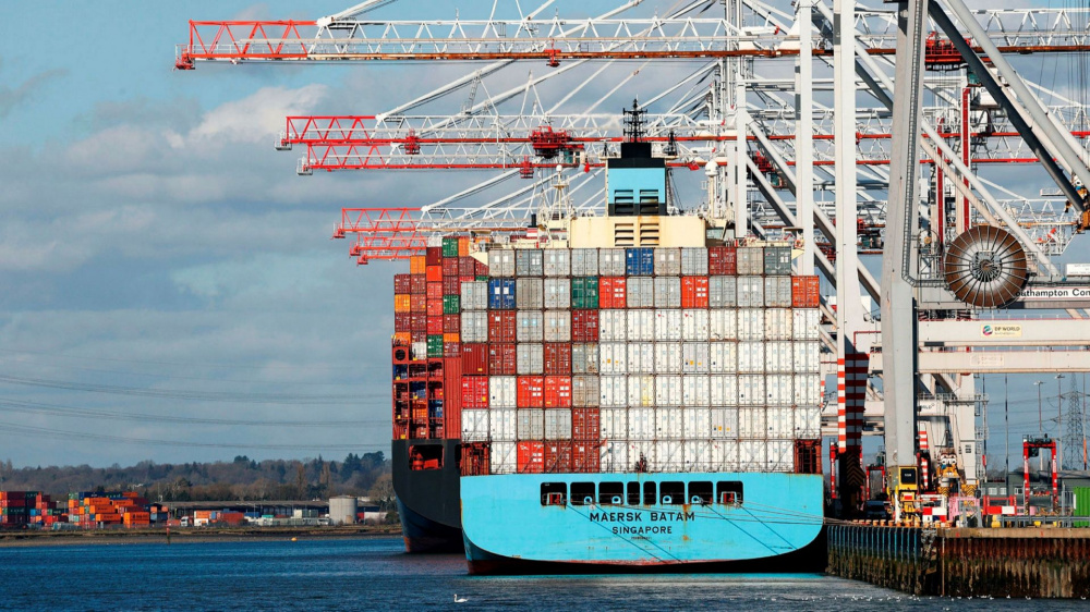 Giá cước thuê tàu container
