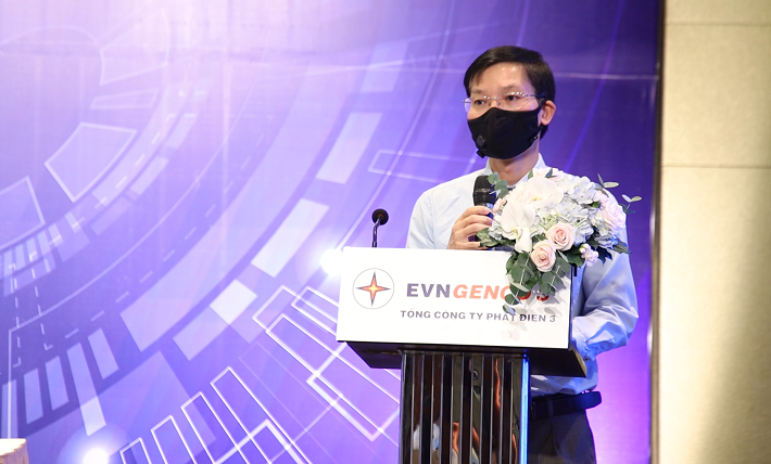 Ông Cao Đạt Khoa – Trưởng Ban Quản lý Đầu tư vốn EVN phát biểu tại Đại hội