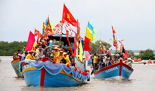 le hoi nghinh ong