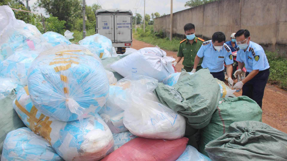 tái chế khẩu trang