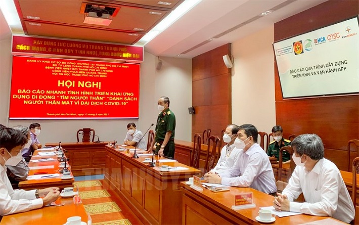 ướng Nguyễn Văn Nam phát biểu tại hội nghị.