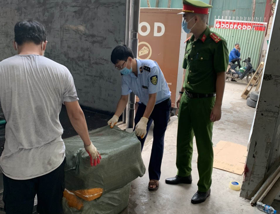 7 tấn nầm lợn