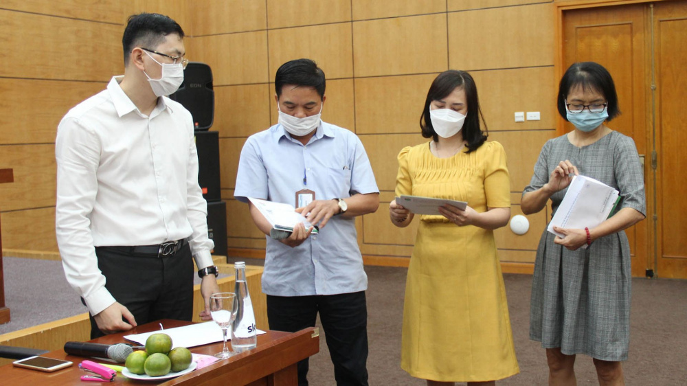 đấu giá hạn ngạch thuế quan Cwin com sòng bạc trực tuyến đường