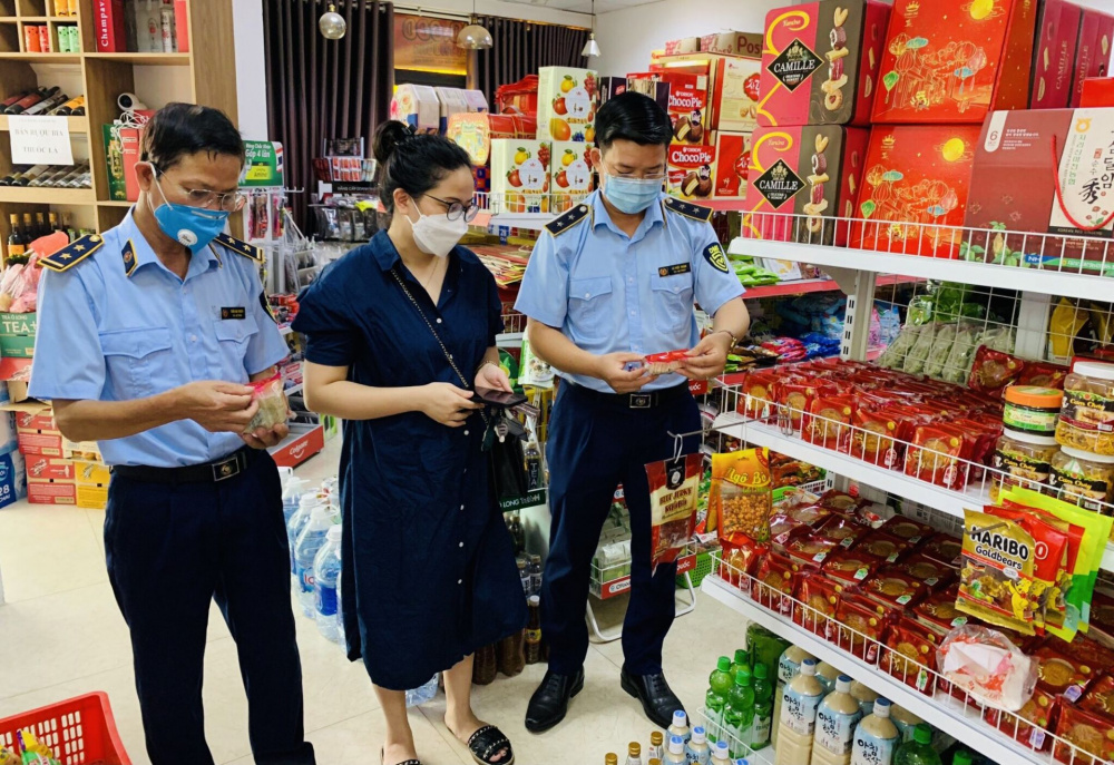 Cẩn trọng khi mua bánh trung thu trên mạng