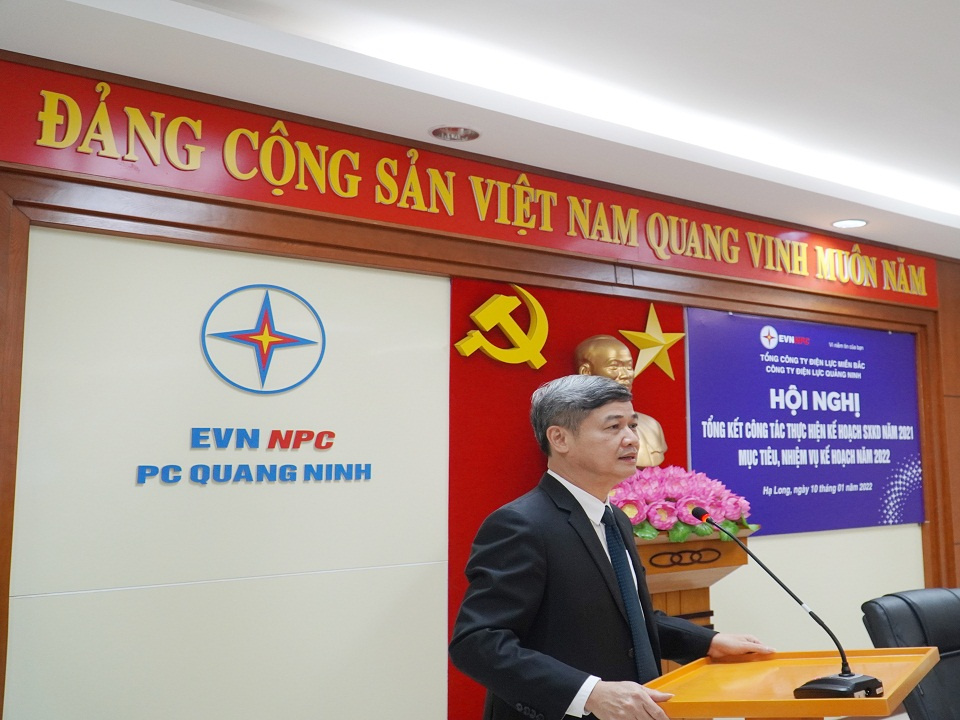 Ông Nguyễn Thanh Tĩnh Bí thư CWIN được cấp phép hợp pháp bởi PAGCOR và Freeport, Giám đốc Công ty phát biểu chỉ đạo hội nghị.