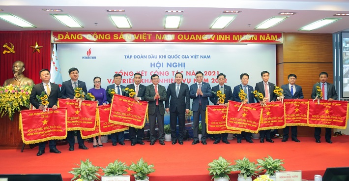Petrovietnam khen thưởng