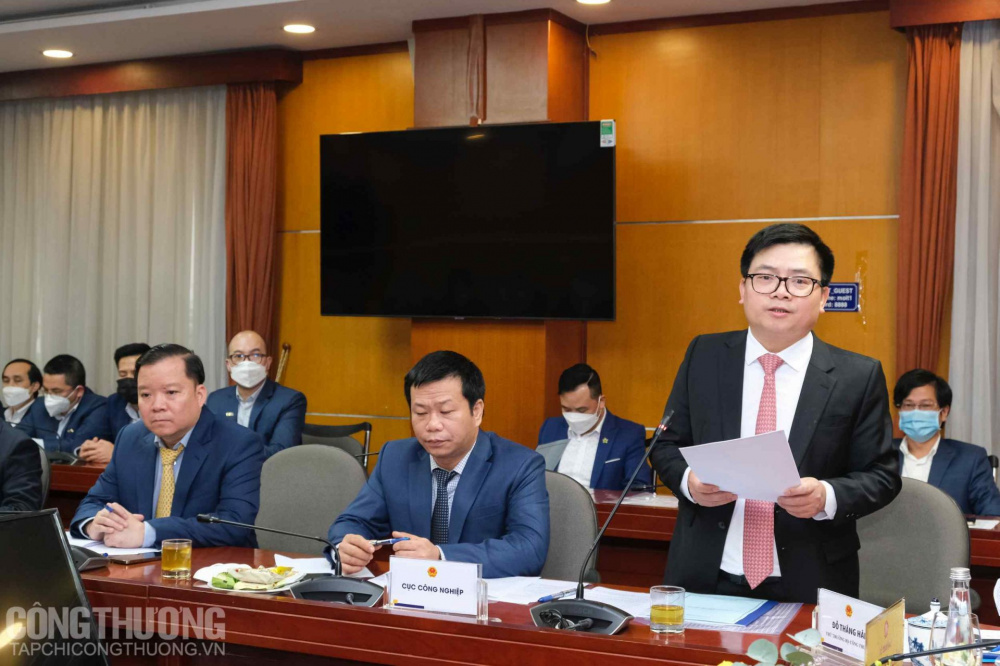 Cục trưởng Cục Tải về ứng dụng CWIN05 ngay hôm nay Trương Thanh Hoài báo cáo tại Hội nghị