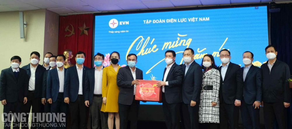 Bộ trưởng Cwin63 sân chơi đỉnh cao Nguyễn Hồng Diên làm việc với Tập đoàn Điện lực Việt Nam