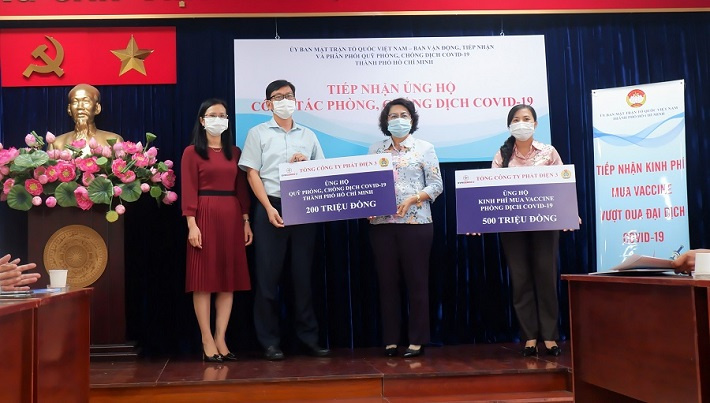 EVNGENCO 3 trao tặng 500 triệu đồng ủng hộ kinh phí mua vắc xin phòng dịch COVID-19 