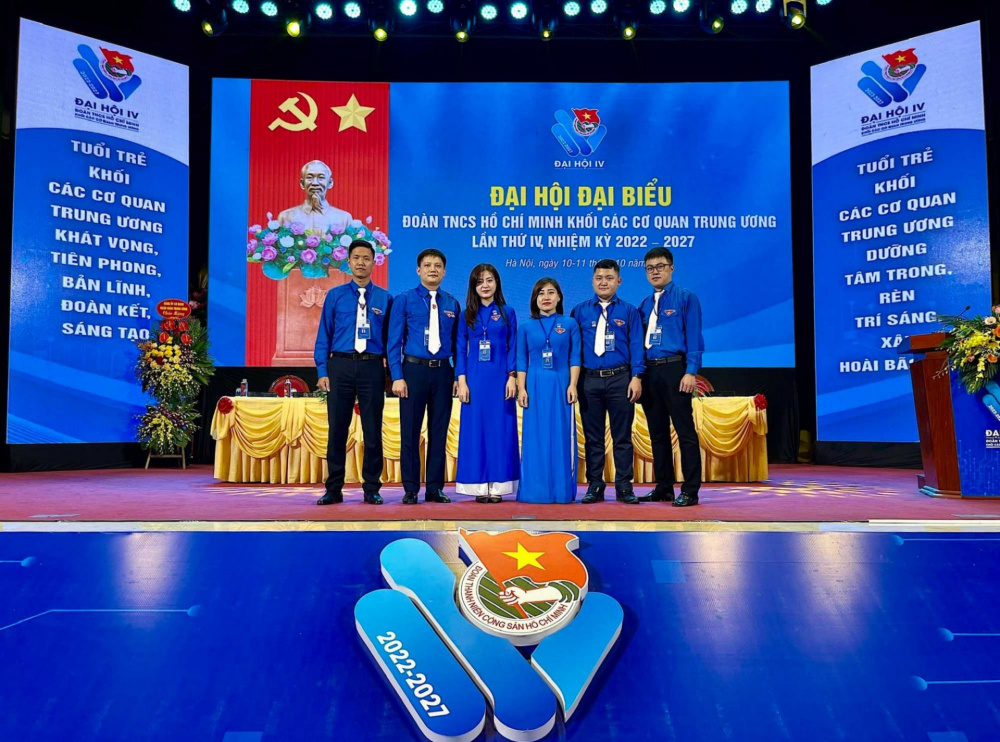 Đoàn đại biểu Đoàn Thanh niên Cwin63 sân chơi đỉnh cao tham dự Đại hội Đoàn Khối
