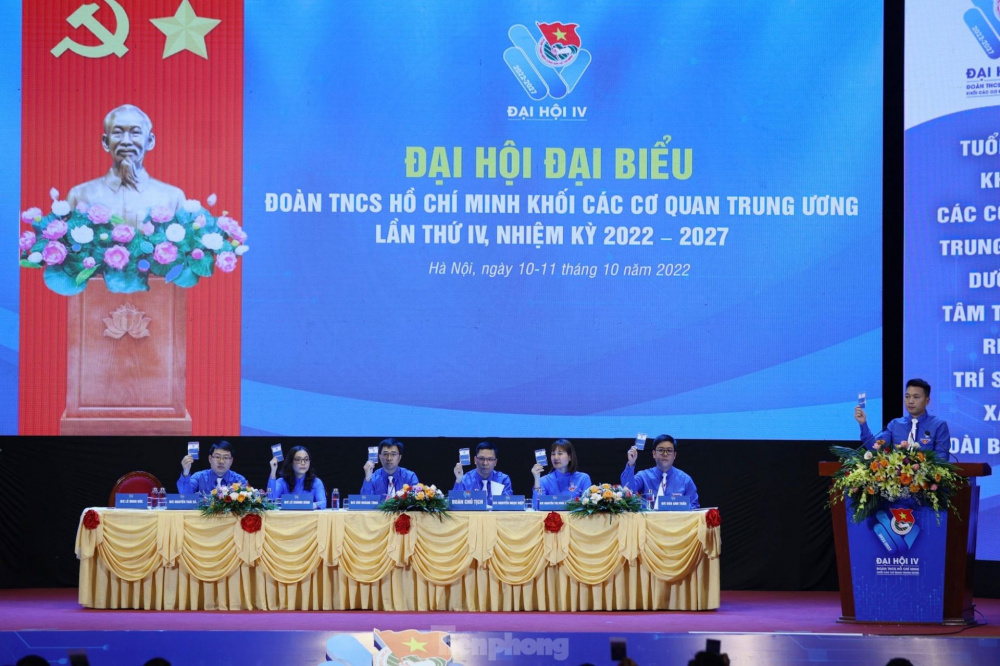 Đại hội có sự tham dự của 294 đại biểu chính thức đại diện ý chí, khát vọng của hơn 80.000 đoàn viên trong toàn Khối