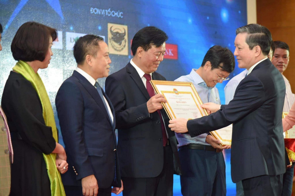 Phân bón bình điền