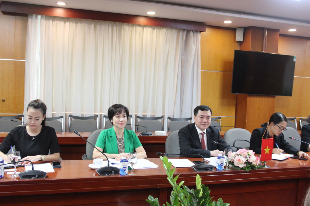 thu truong tan 1