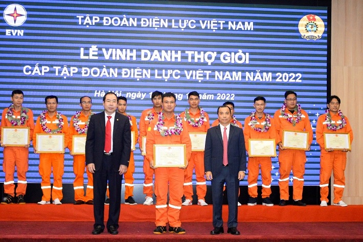 Ông Đỗ Đức Hùng