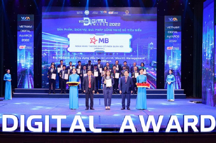 MB được vinh danh tại Giải thưởng Chuyển đổi số Việt Nam 2022