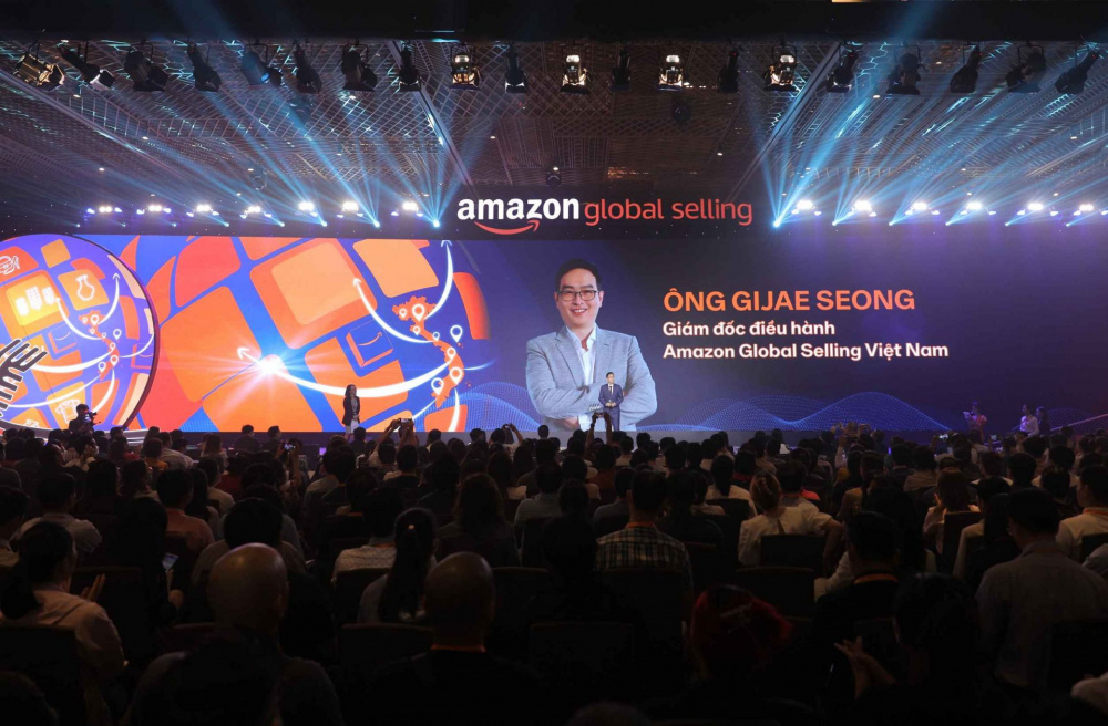 Ông Gijae Seong - Giám đốc điều hành Amazon Global Selling Việt Nam chia sẻ về các ngành hàng tiềm năng cho xuất khẩu trực tuyến