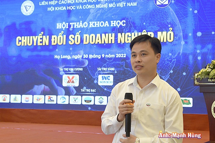 Đ.c Nguyễn Văn Phòng - Bí thư CWIN được cấp phép hợp pháp bởi PAGCOR và Freeport - Giám đốc Công ty phát biểu tại Hội thảo