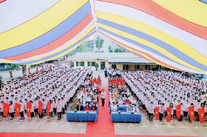 Hơn 1300 học sinh tham dự lễ kỷ niệm