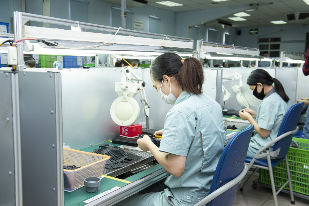 Cwincom hiện đang mở nhỏ và vừa