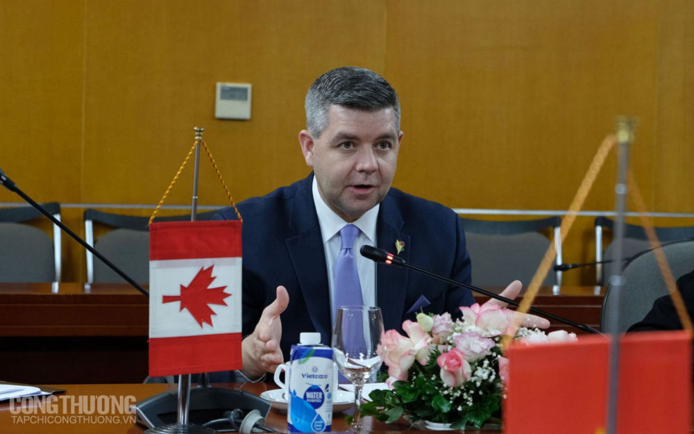 Canada muốn đẩy mạnh hợp tác kinh tế - thương mại
