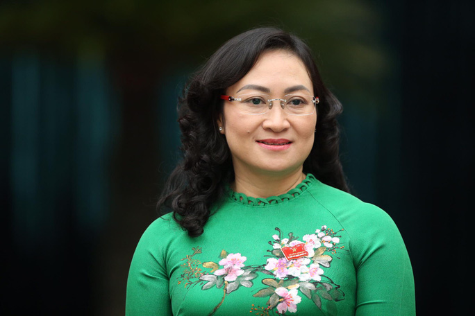 thu truong thang