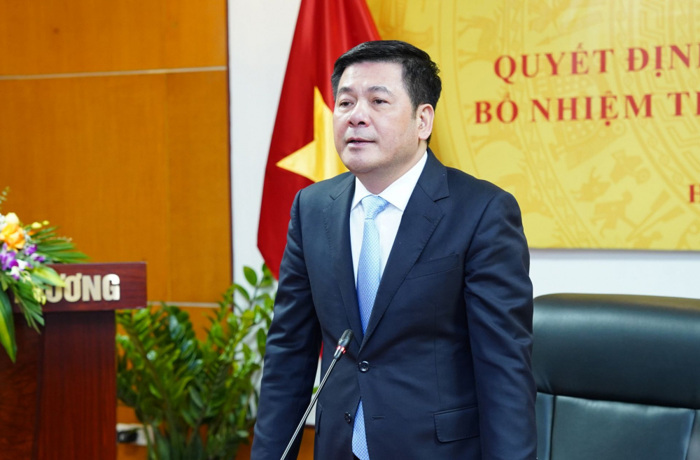Thứ trưởng Phan THị Thắng