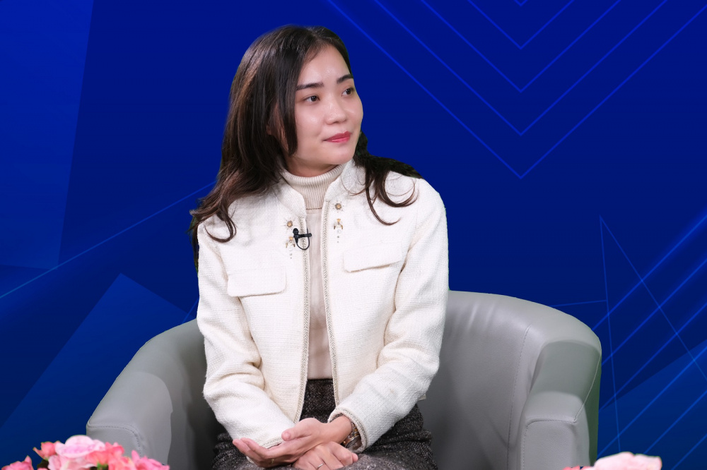 bà Thảo - VP Luật