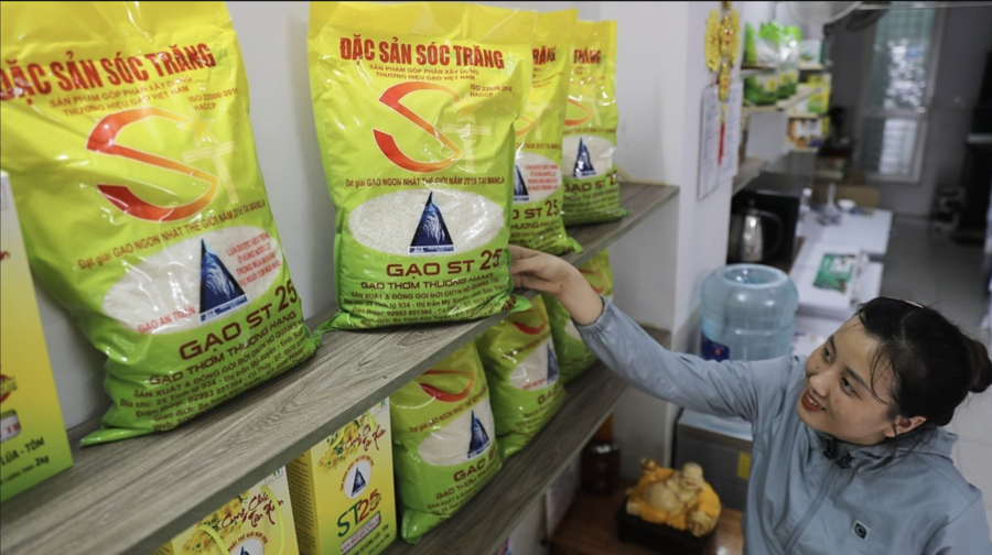 Gạo ST25 bị Cwincom hiện đang mở Mỹ đăng ký thương hiệu