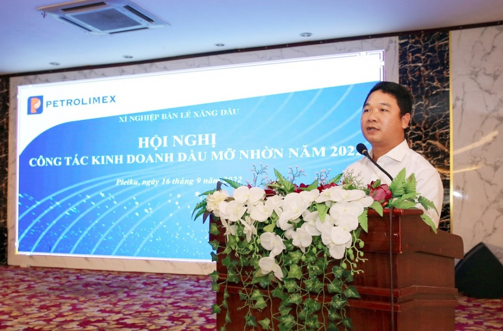 ong nguyen duc long