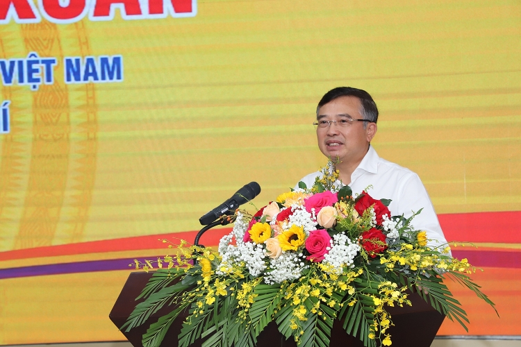 Đồng chí Hoàng Quốc Vượng - Chủ tịch HĐTV Petrovietnam phát biểu đáp từ