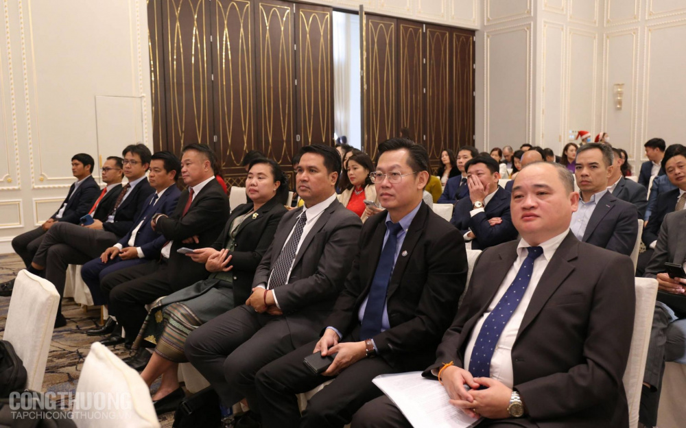 Hội nghị hợp tác phát triển Việt Nam - Lào