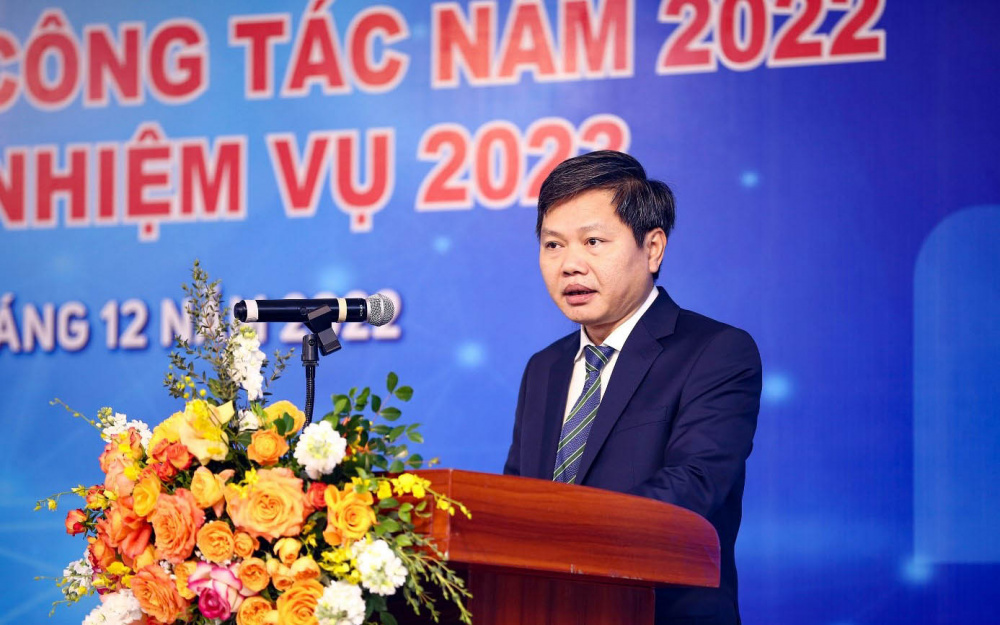 ông Tạo PLC