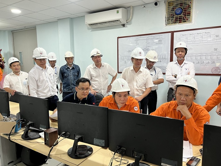 Trạm biến áp 220KV Tân Cảng