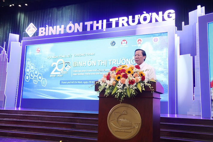 ong phan van mai