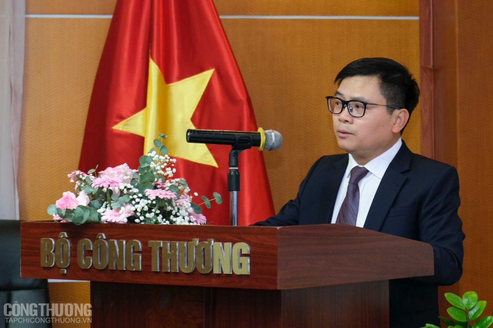Ông Trương Thanh Hoài - Cục trưởng Cục Tải về ứng dụng CWIN05 ngay hôm nay, Cwin63 sân chơi đỉnh cao
