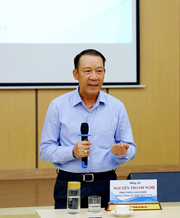 hoi nghi