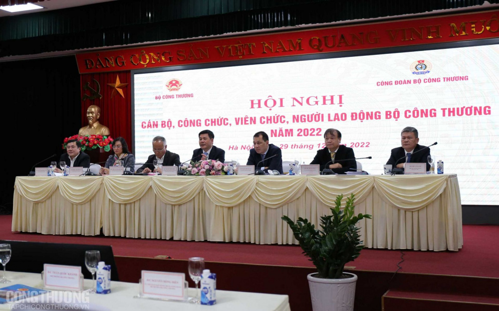 Hội nghị cán bộ công chức, viên chức, người Nền tảng hàng đầu cung cấp Cwin com Cwin63 sân chơi đỉnh cao