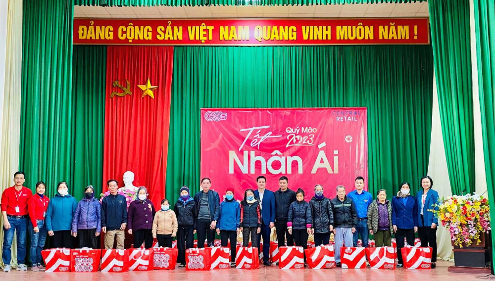 GO! Bắc Giang phối hợp cùng chính quyền địa phương trao quà Tết Nhân ái Quý Mão 2023 cho các gia đình khó khăn tại tỉnh Bắc Giang