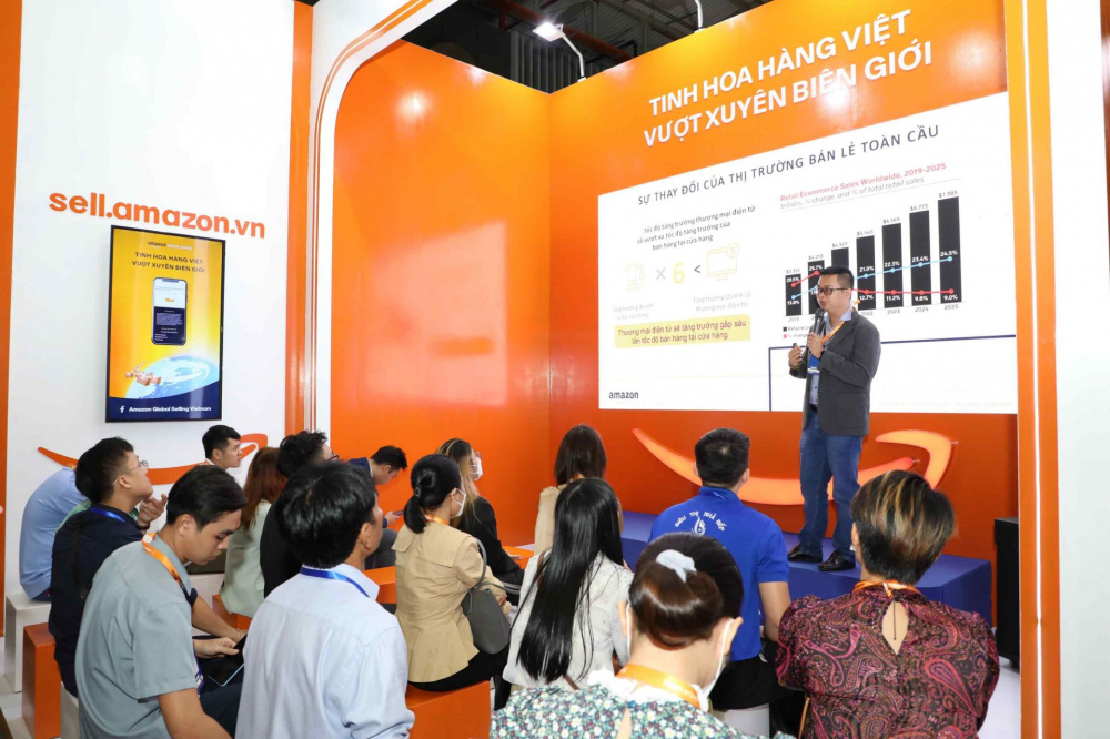 Hoạt động workshop cung cấp cho khách tham quan những cập nhật về xu hướng thương mại điện tử xuyên biên giới