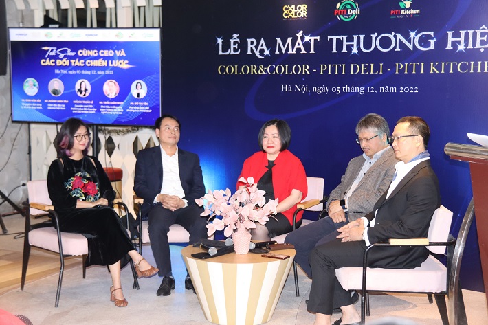 Chương trình Talkshow về chiến lược hợp tác tại lễ ra mắt.